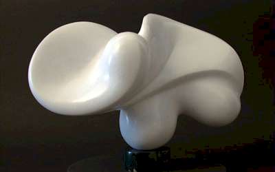 anhydrite sculpture - electric motion